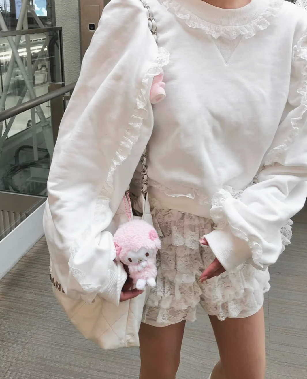Treat ürself lace frill cotton sweat lace frill cotton sweat | ファッション通販サイト NUGU