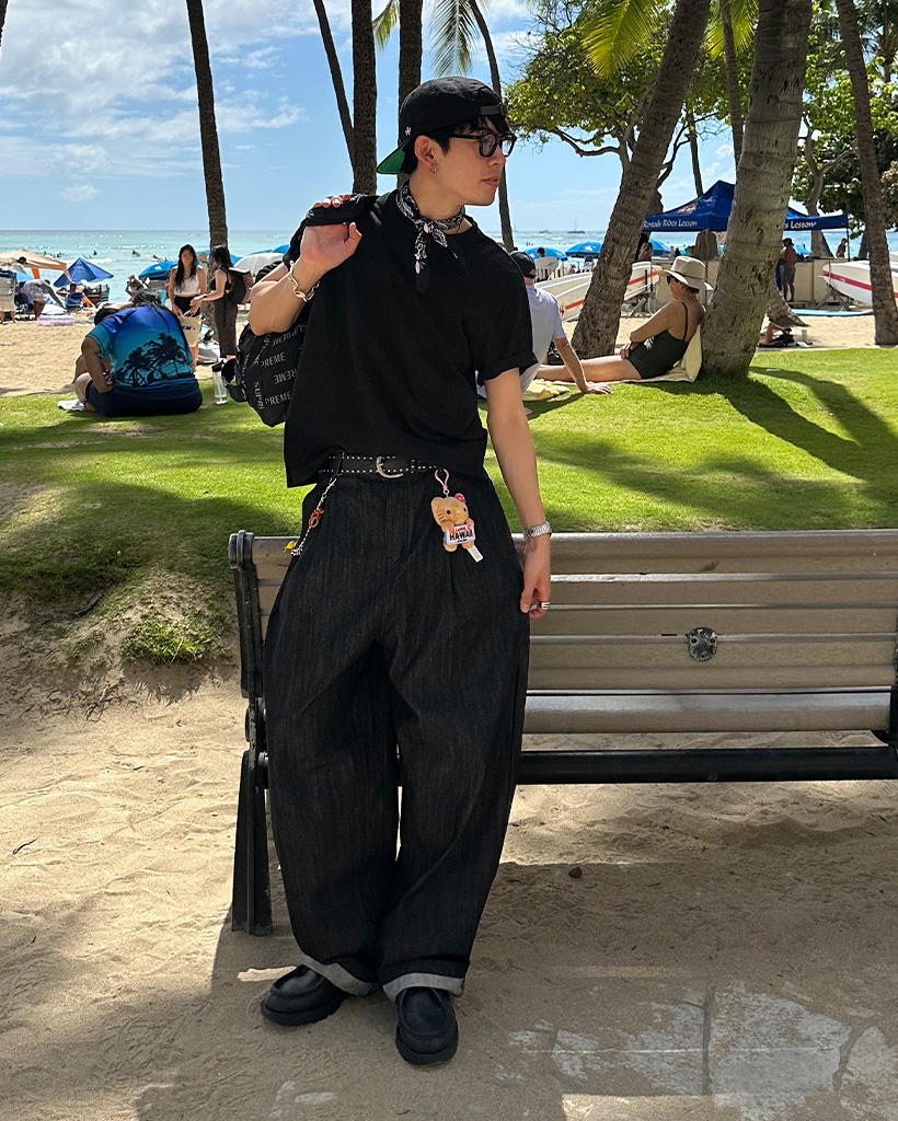 ユニセックス）ピンタックワイドデニムパンツ | ファッション