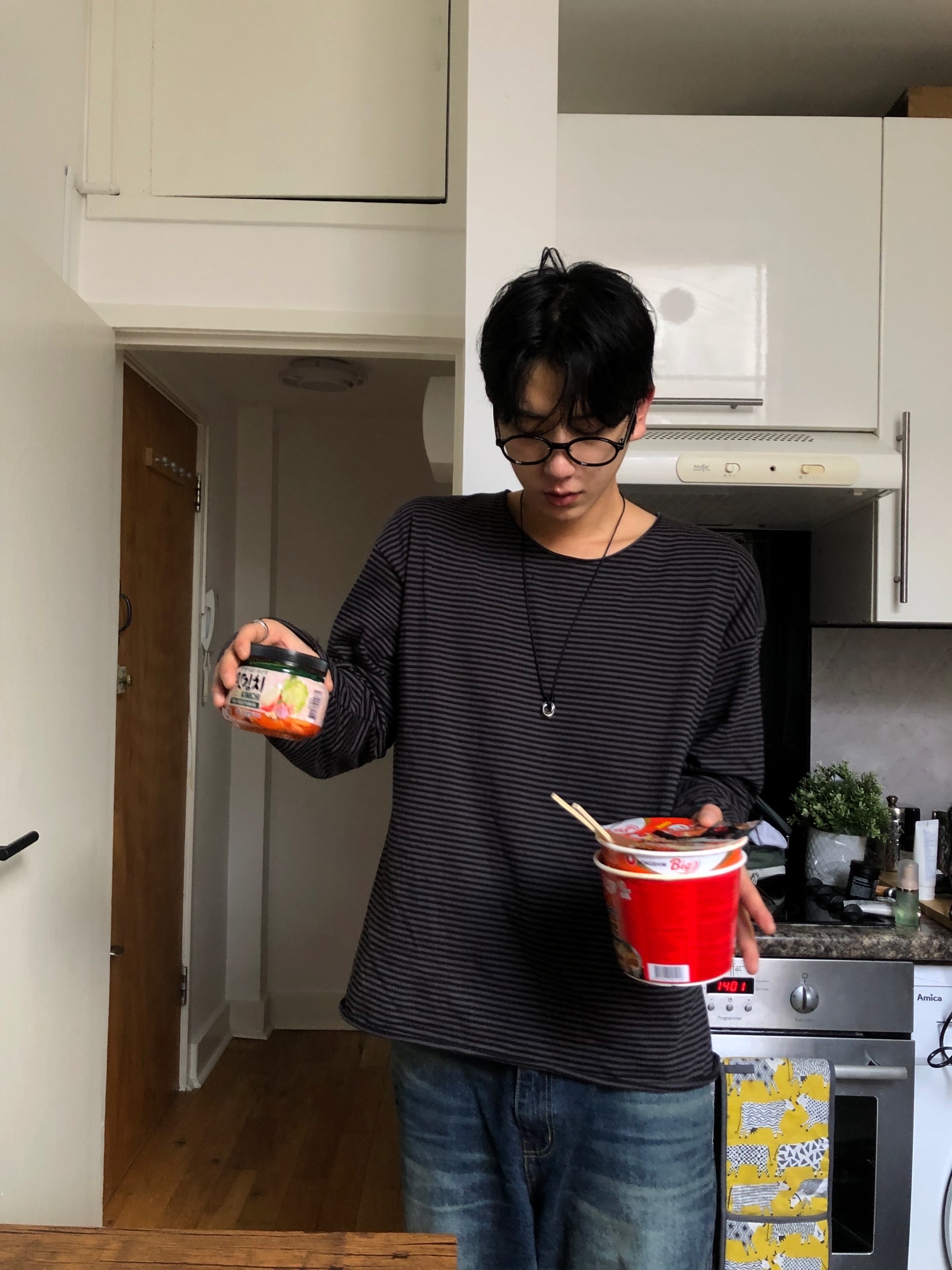 ストライプ ラウンド ニット