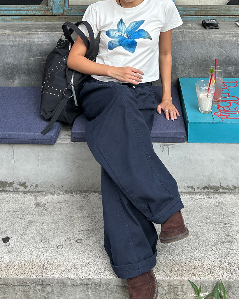 【Berluti】スクリット ピケ Tシャツ BLUE/GREY 送料関税込 ブルーハイビスカスクロップドスリムTシャツ | ファッション通販