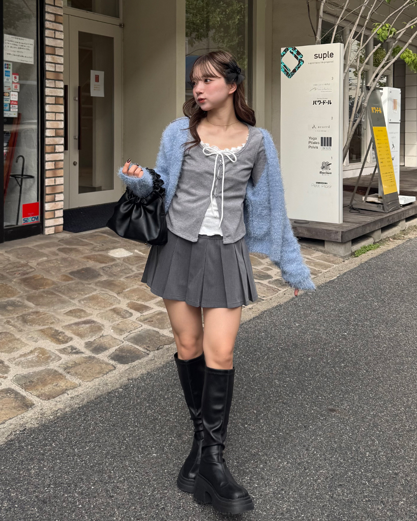 シャギーVネッククロップドカーディガン | ファッション通販サイト NUGU