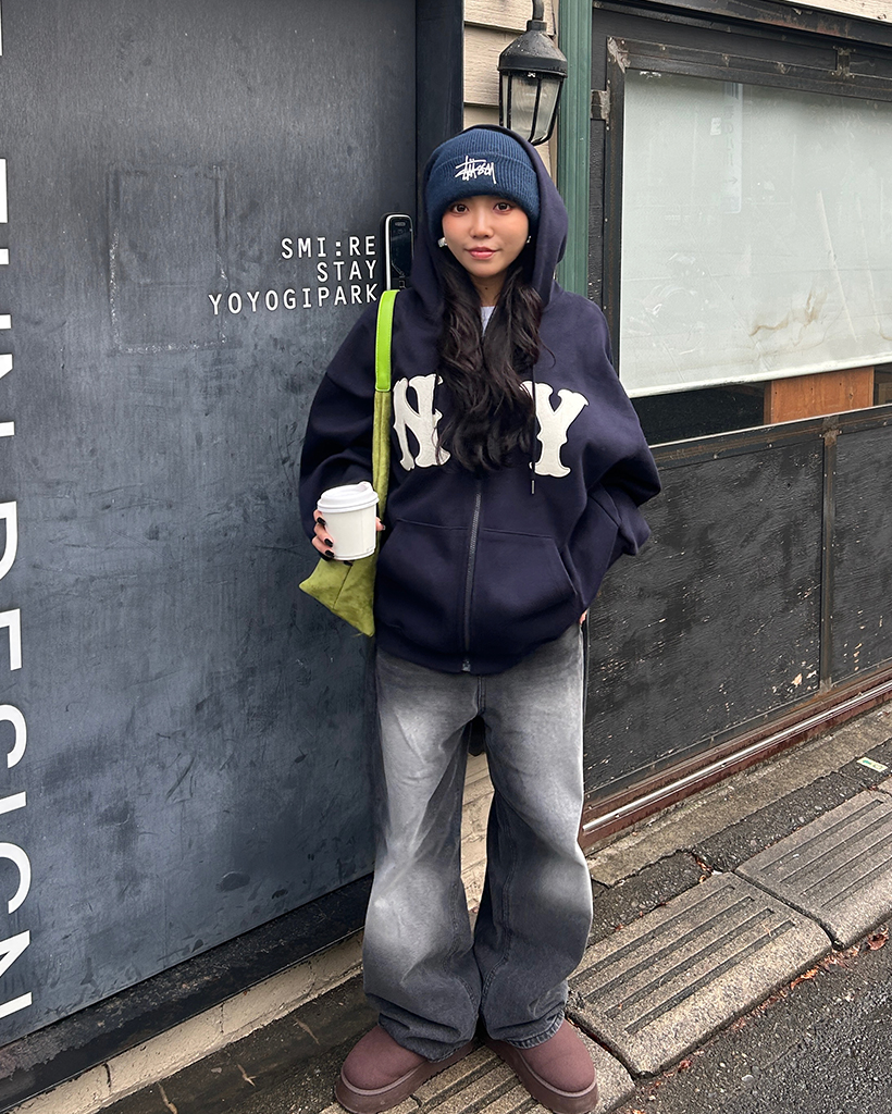 イジョンソク フード付きパーカー 黒 ユニセックス) NYユニークビッグパッチジップアップフードパーカー