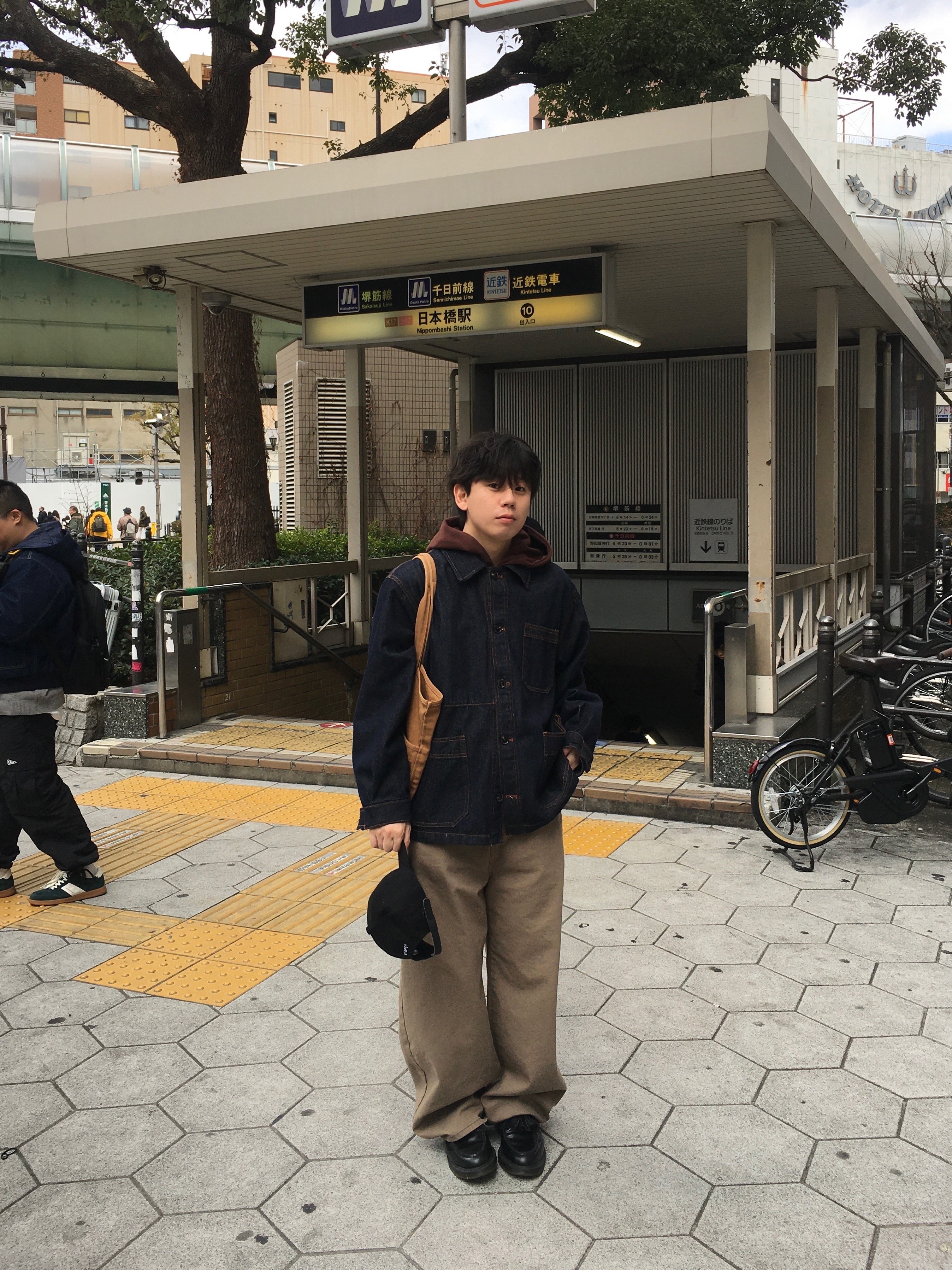 ビーノとパン ONO(オノ)+8186 クールドッツ・ドビープリント テーパードパンツ