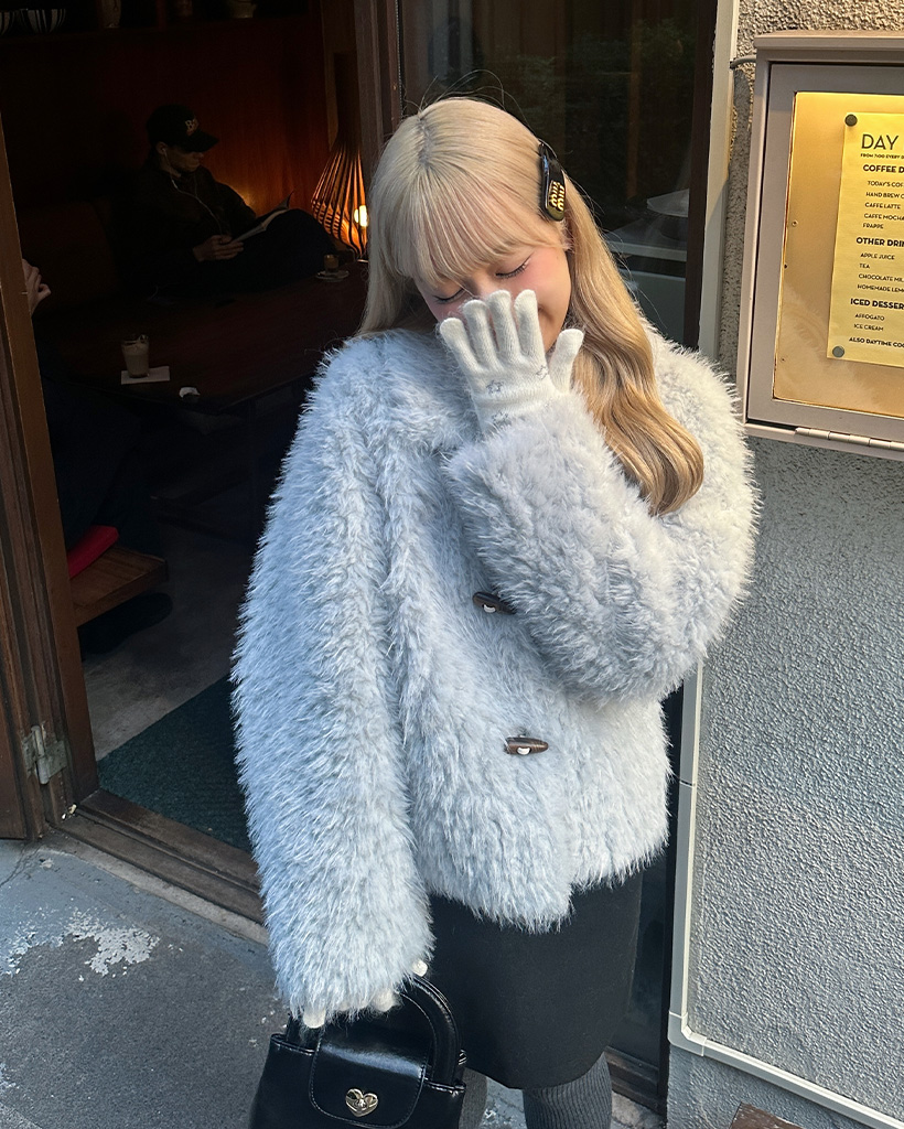 ボタンクロップファージャケット