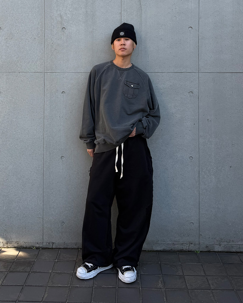 ピグメントポケットポイントスウェットシャツ