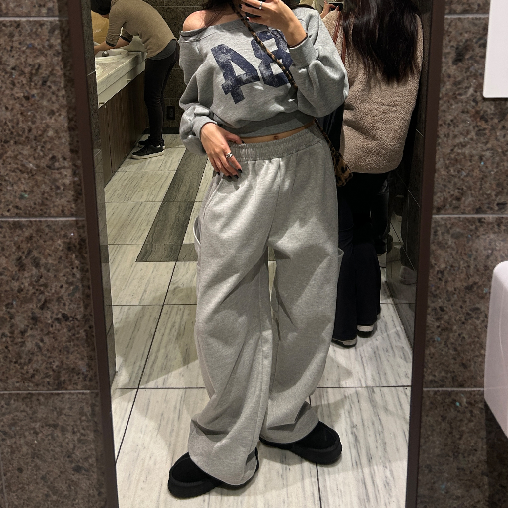 ROCKCAKE オフショルダー グレー スウェット ROCKCAKE(ロックケーキ) スウェット・トレーナー(レディース