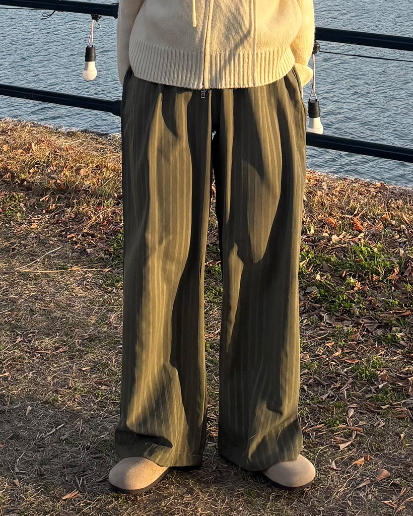 ウエストゴムピンストライプワイドパンツ