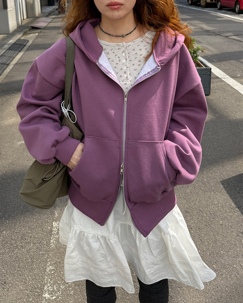 ポケット付きクロップジップパーカー