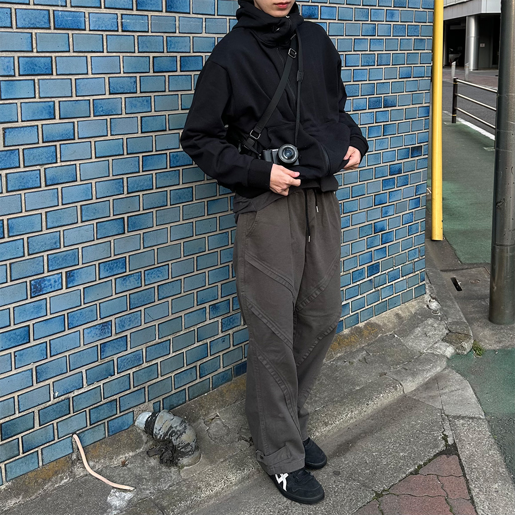 【LIFEWORK】★男女兼用★ウーブンアップリケ起毛フード2色 Mixed Flag ZipUp Hoodie - Grey – LÝFT