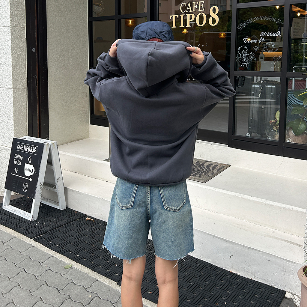 レタリングセミクロップドパーカー | ファッション通販サイト NUGU