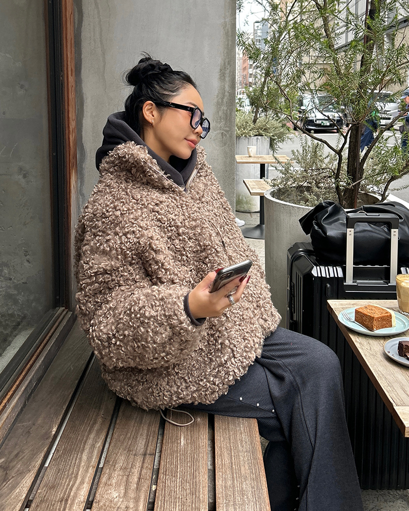 ハイネックボアジップアップジャケット