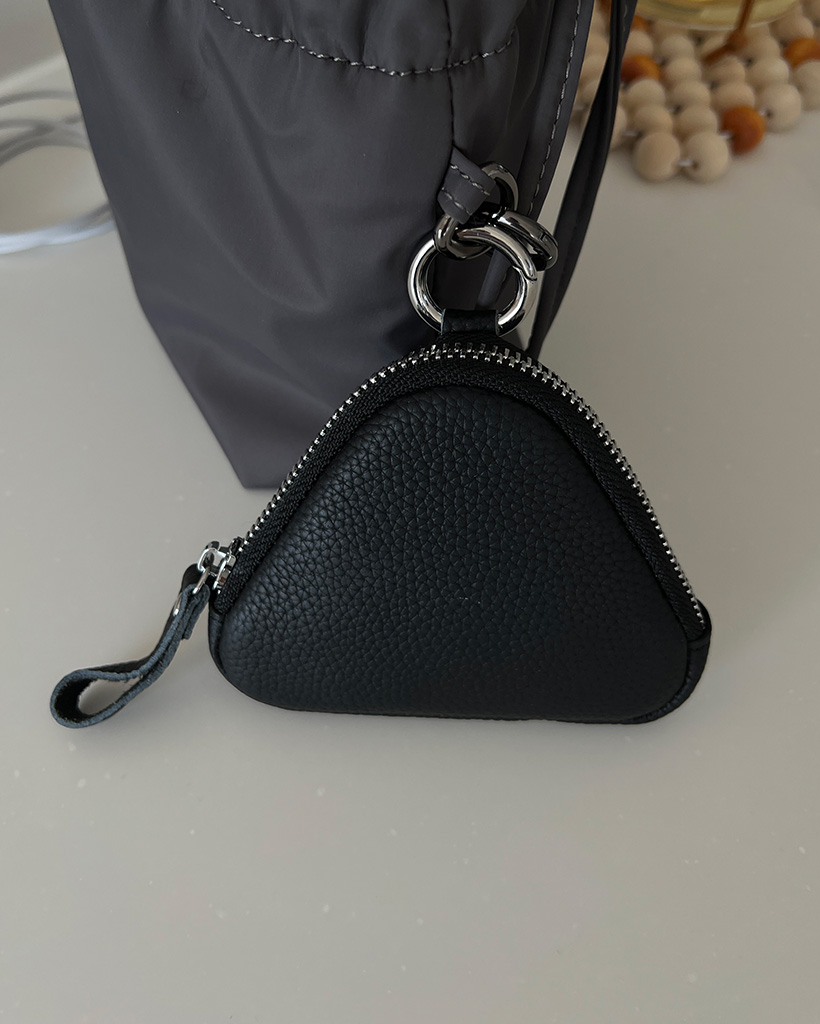 トライアングルキーリングポーチ | ファッション通販サイト NUGU