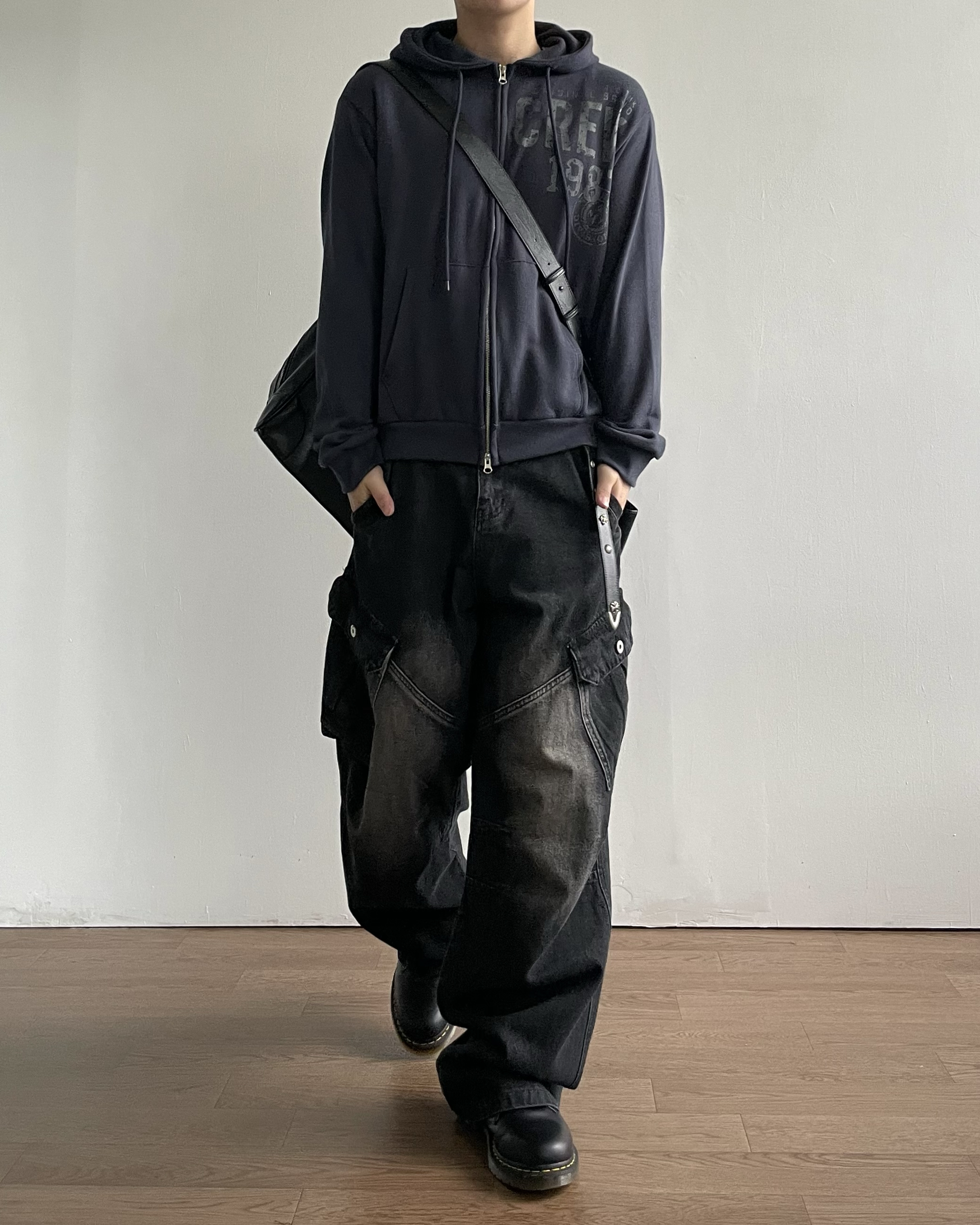 サーブクロップドフード付きパーカー | ファッション通販サイト NUGU