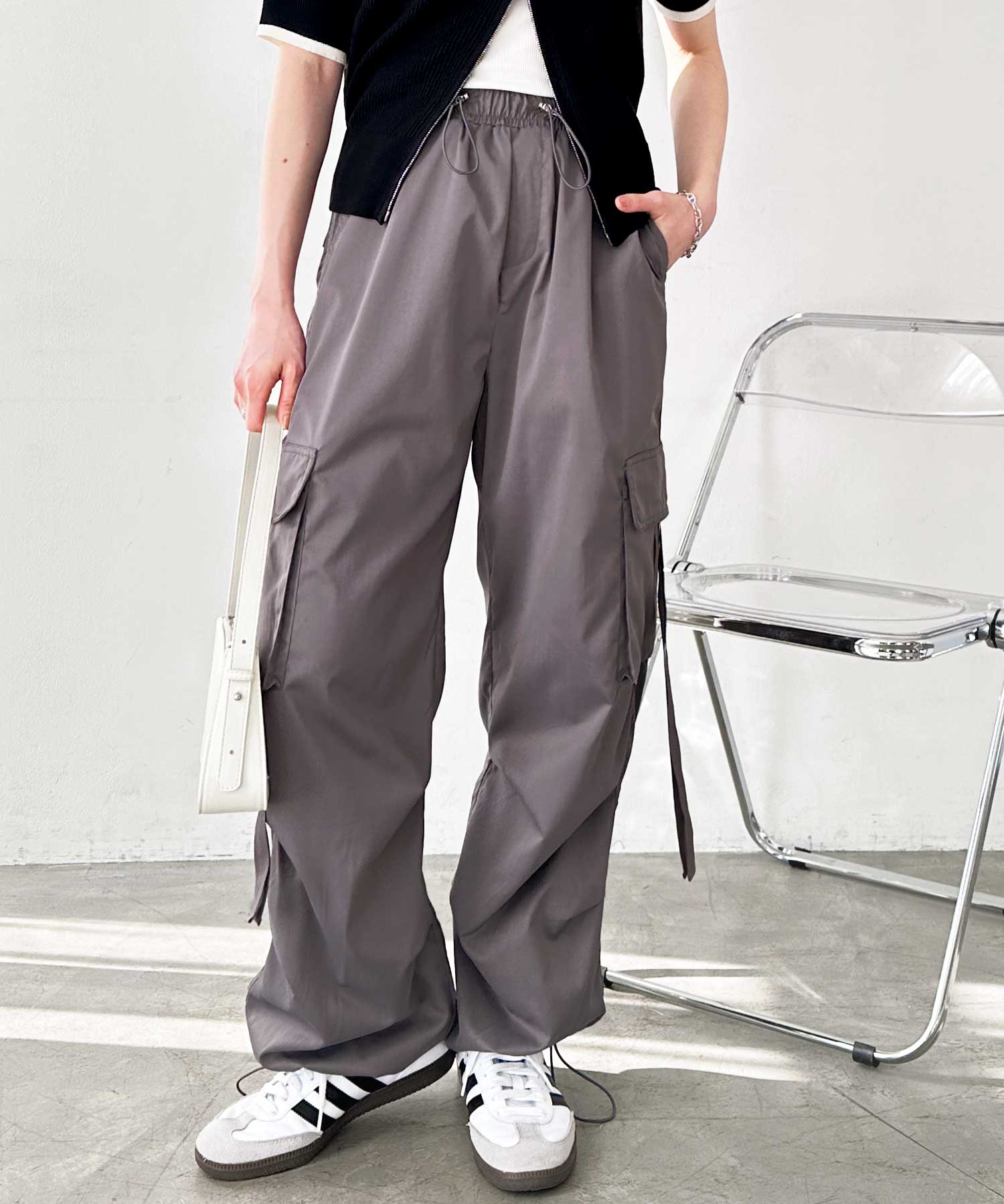 FIRSTMOODコラボ》ルーズシルエットサイドリボンカーゴパンツ