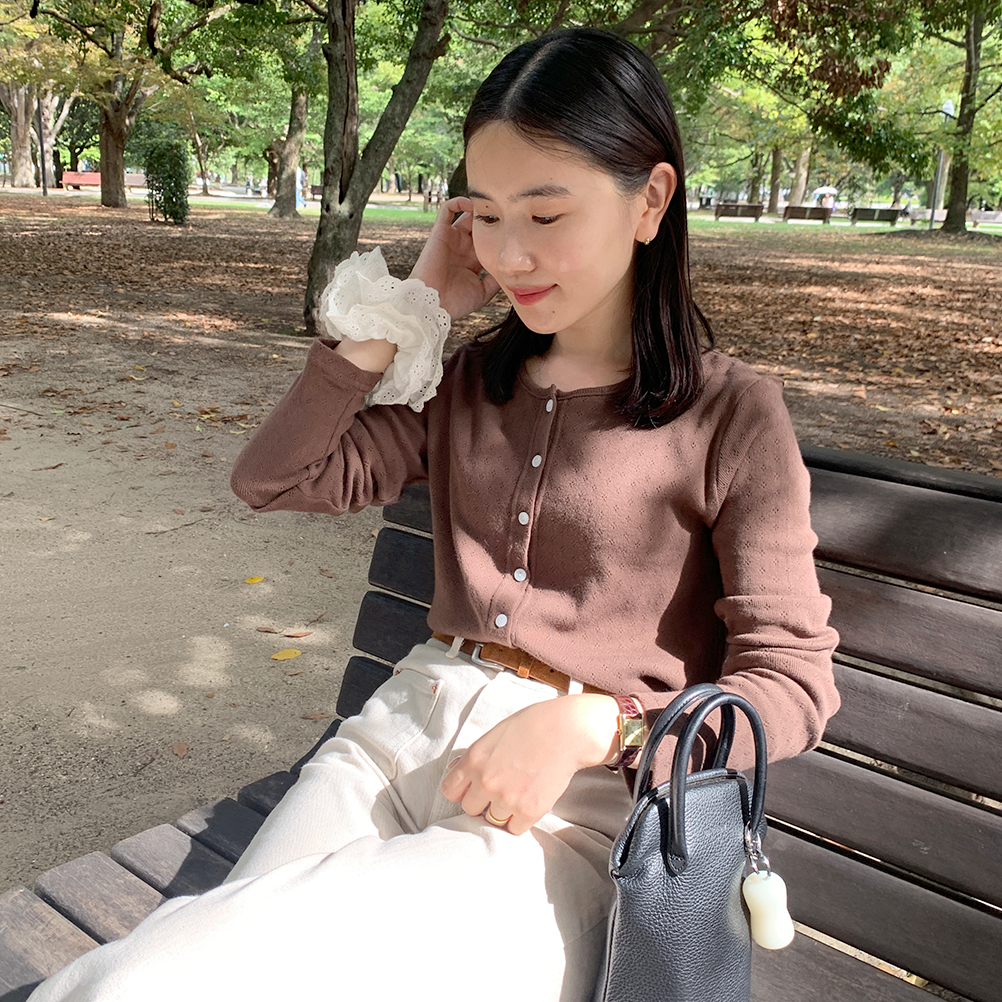CLOVE ブラウン カーディガン フラワーパンチングカーディガン | ファッション通販サイト NUGU