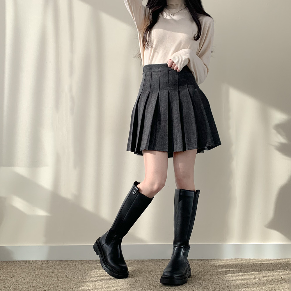 （sale)ボッテガ ダークブルーのワイドプリーツスカート sale)ボッテガ ダークブルーのワイドプリーツスカート (BOTTEGA
