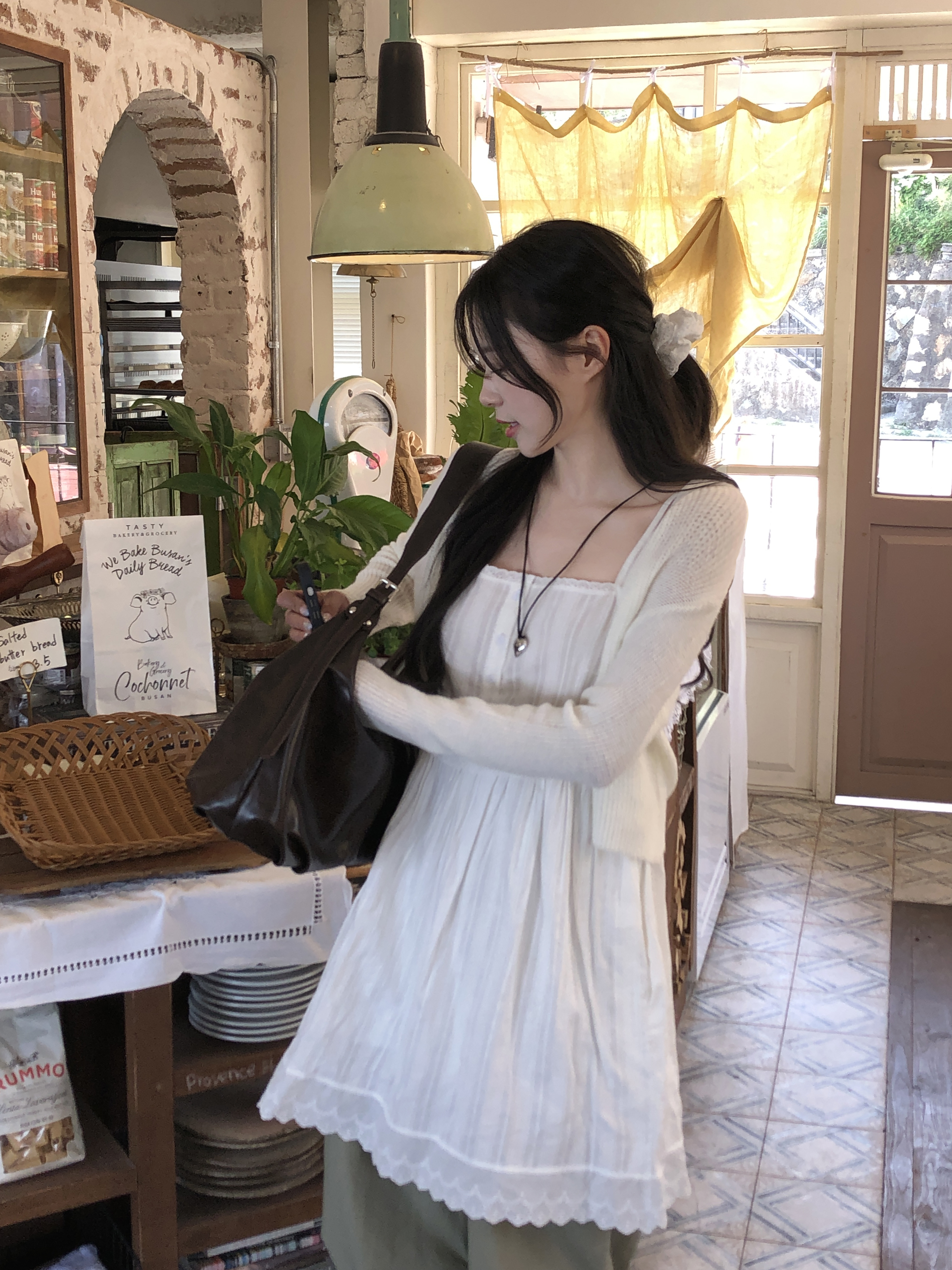 ストラップ調節可能]レースボタンキャミワンピース | ファッション通販