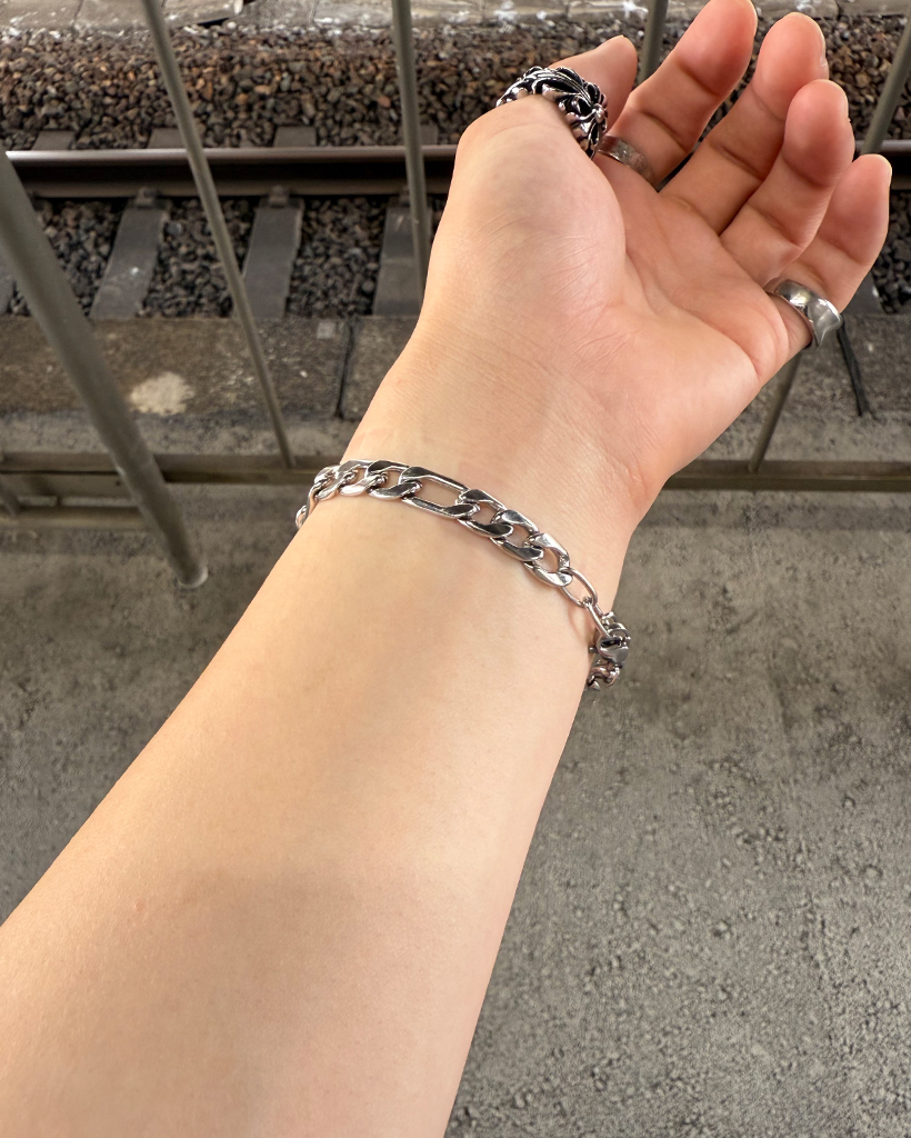サージカルターラントチェーンブレスレット | ファッション通販