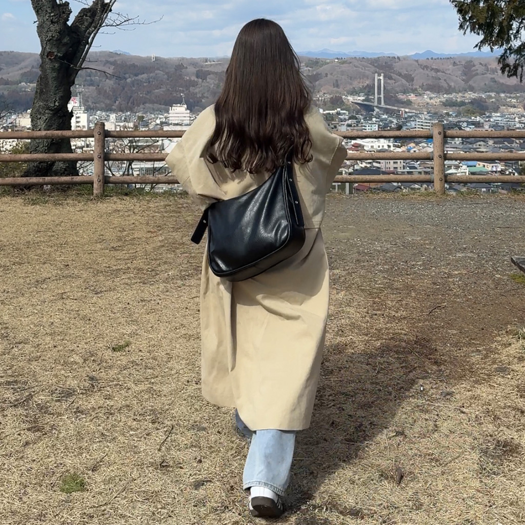 [秋再入荷]ビッグスクェアショルダークロスバッグ