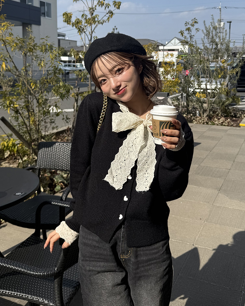 パンチングフリルカフスリボンハートボタンカーディガン