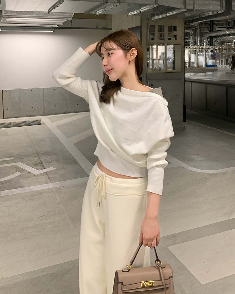 レイヤードデザインオフショルポイントリブスリムニット