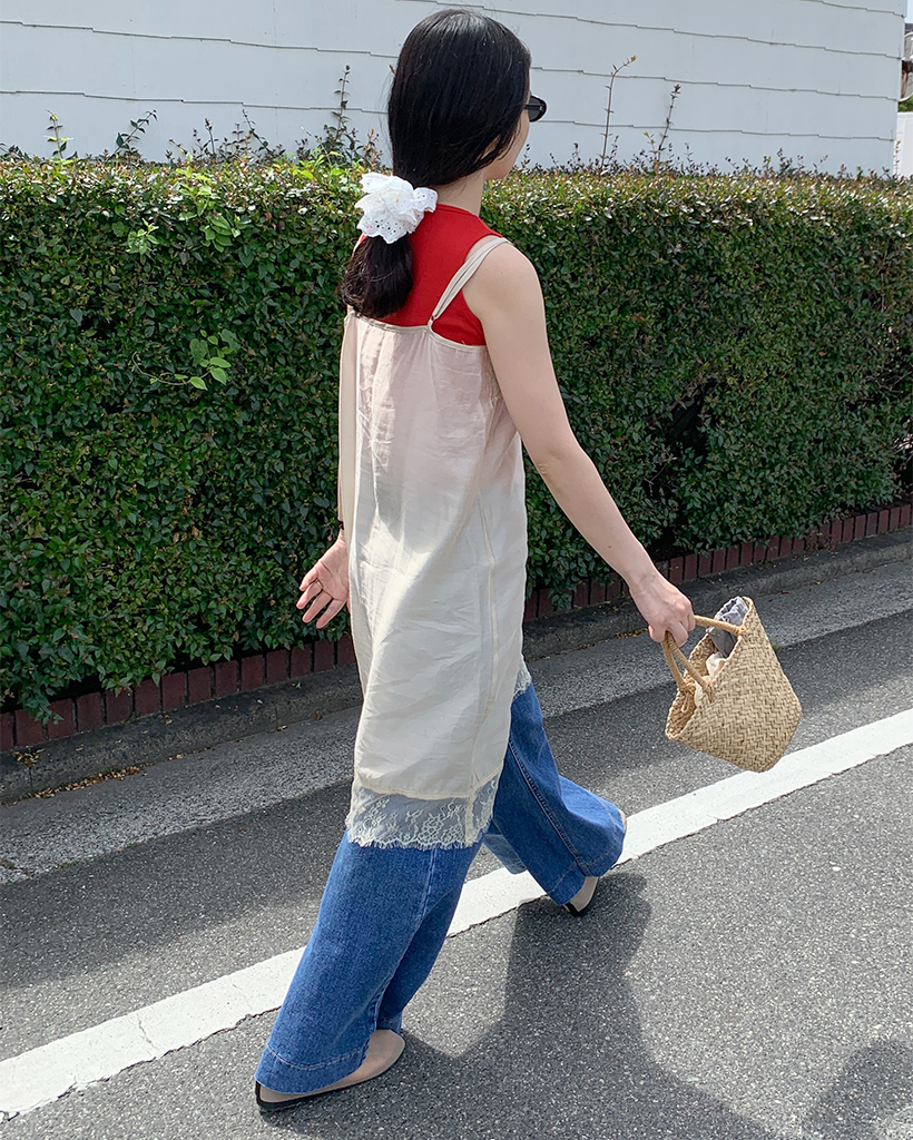 Sacai　バックフラワーレース　スウェット　ワンピース　レイヤード Sacaiバックフラワーレーススウェットワンピースレイヤード