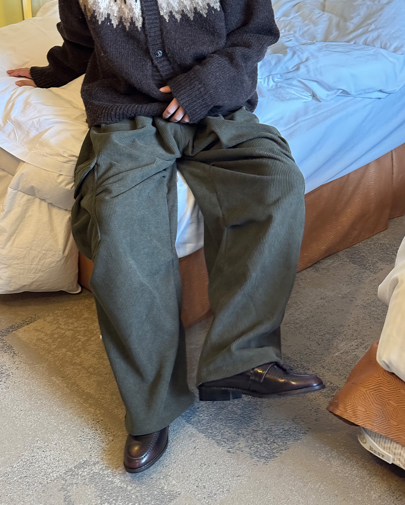 裏起毛コーデュロイポケットポイントワイドパンツ