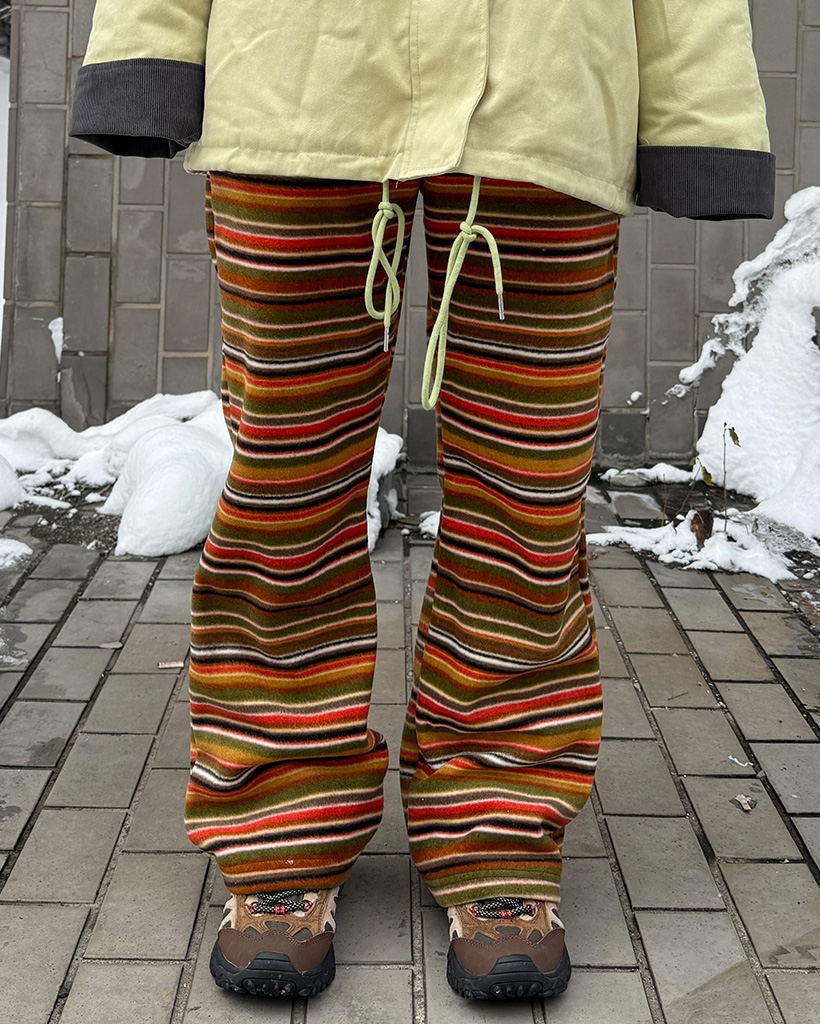 ボーダーフリースブーツカットパンツ