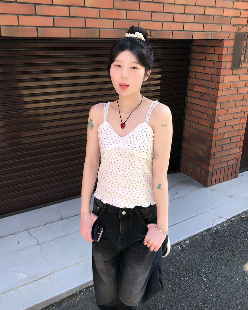 フラワーレースポイントキャミソール