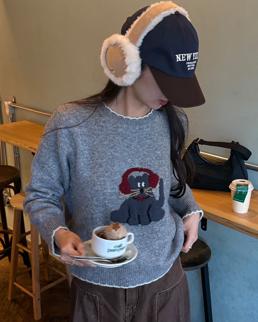 猫ポイントプリントニット