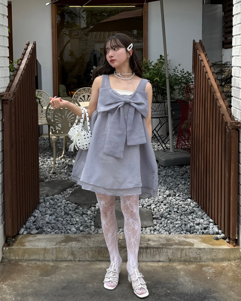 INGEBORG ブラックノースリーブチュニック INGEBORG ブラックノースリーブチュニック