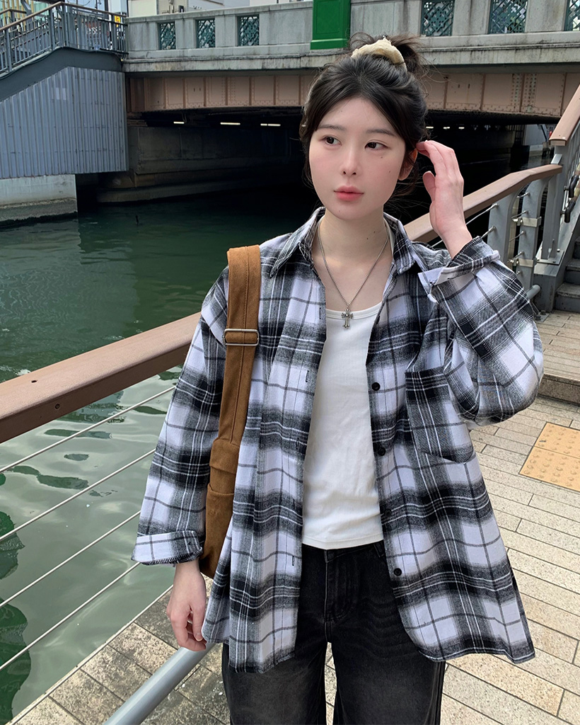 ルーズフィットビッグチェックシャツ