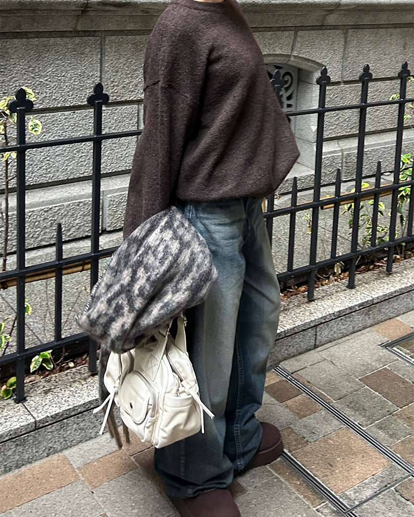 ユニセックス）ドロップショルダーシンプルハイゲージセーター