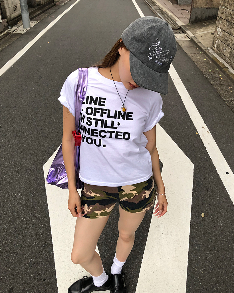レタリングポイントハーフスリーブTシャツ