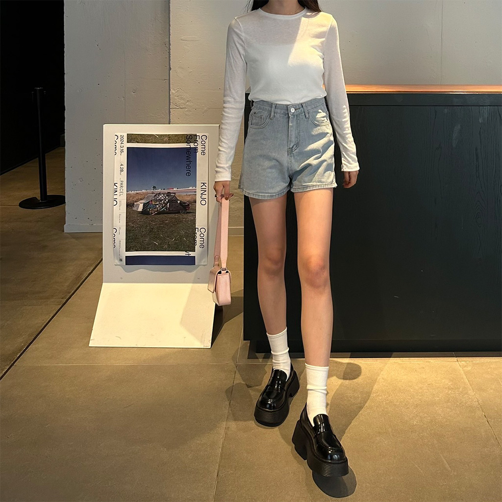 関税込■PATOU■ストライプ ハイライズ デニム ショートパンツ TR0350008640B-10.jpg?v=1740473744