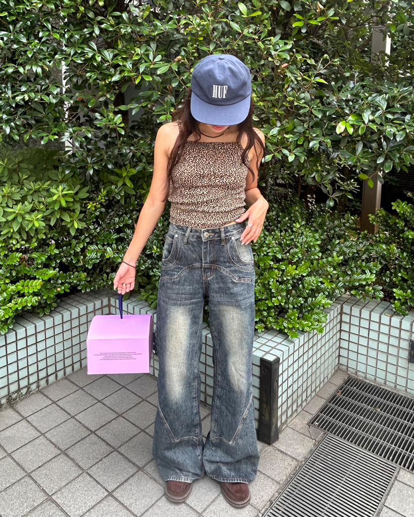 ノーブランド　ペイントデニムパンツ　y2k 古着　ワイド　ストレート ワイドストレートH/Wターンバッグデニムパンツ｜ACLENT