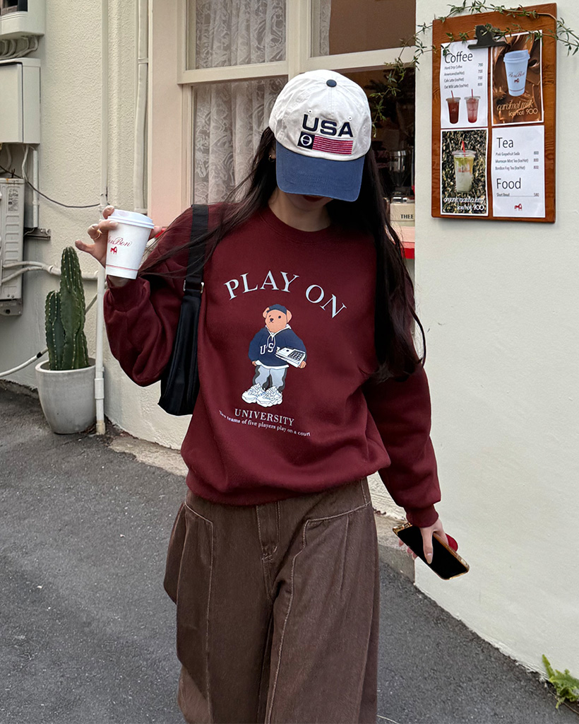 クマレタリングスウェットシャツ