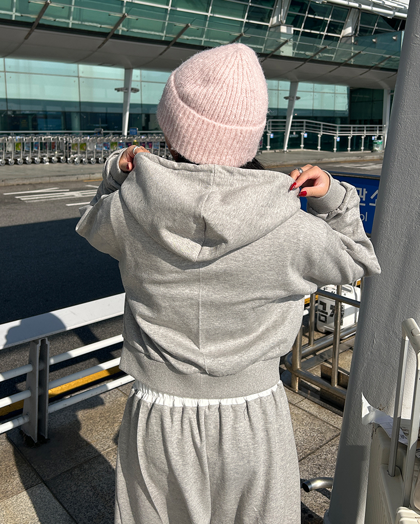 68パッチクロップドパーカー | ファッション通販サイト NUGU