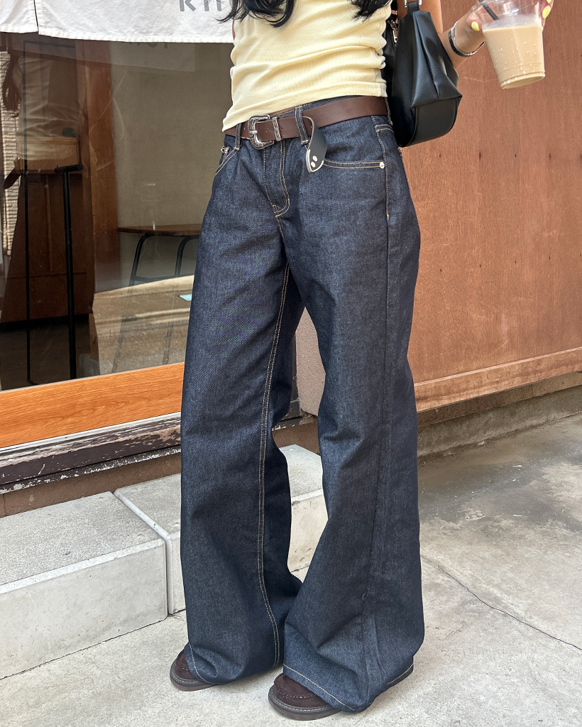 ワイドフレアリジッドデニムパンツ | ファッション通販サイト NUGU