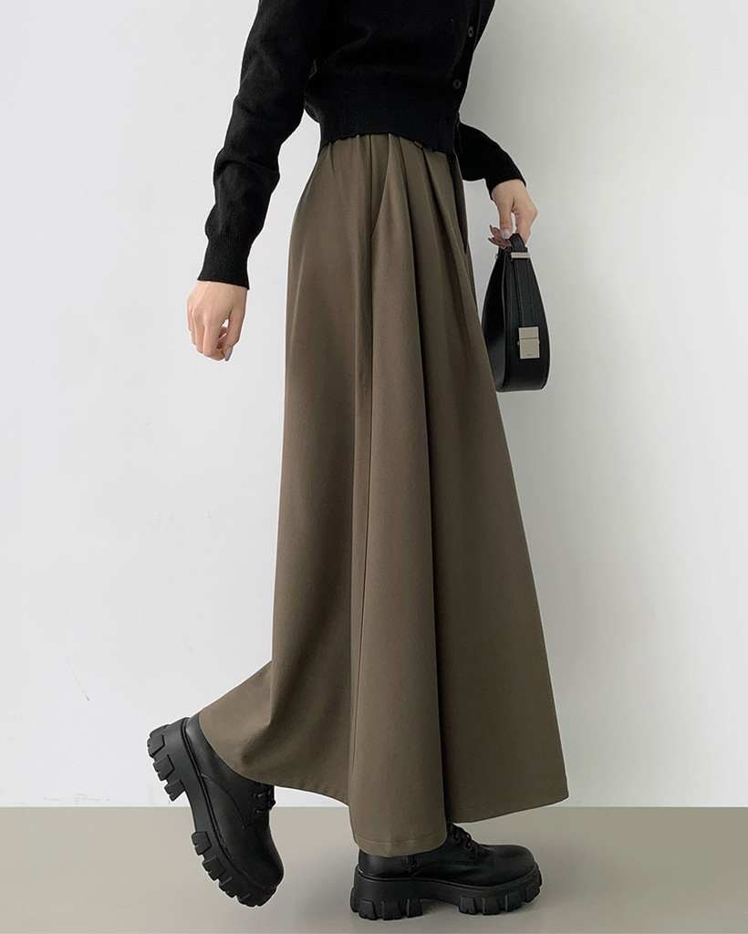 新品タグ付き BEATRICE ロングスカート フレア 38 STYLEMIXER | タックフレアスカート (スカート(ロング) ) |SHEL'TTER