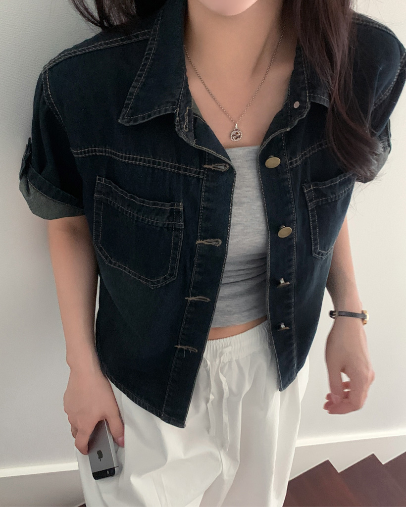 nugu Vネックボアジャケット BLACK beige nugu Vネックボアジャケット BLACK beige