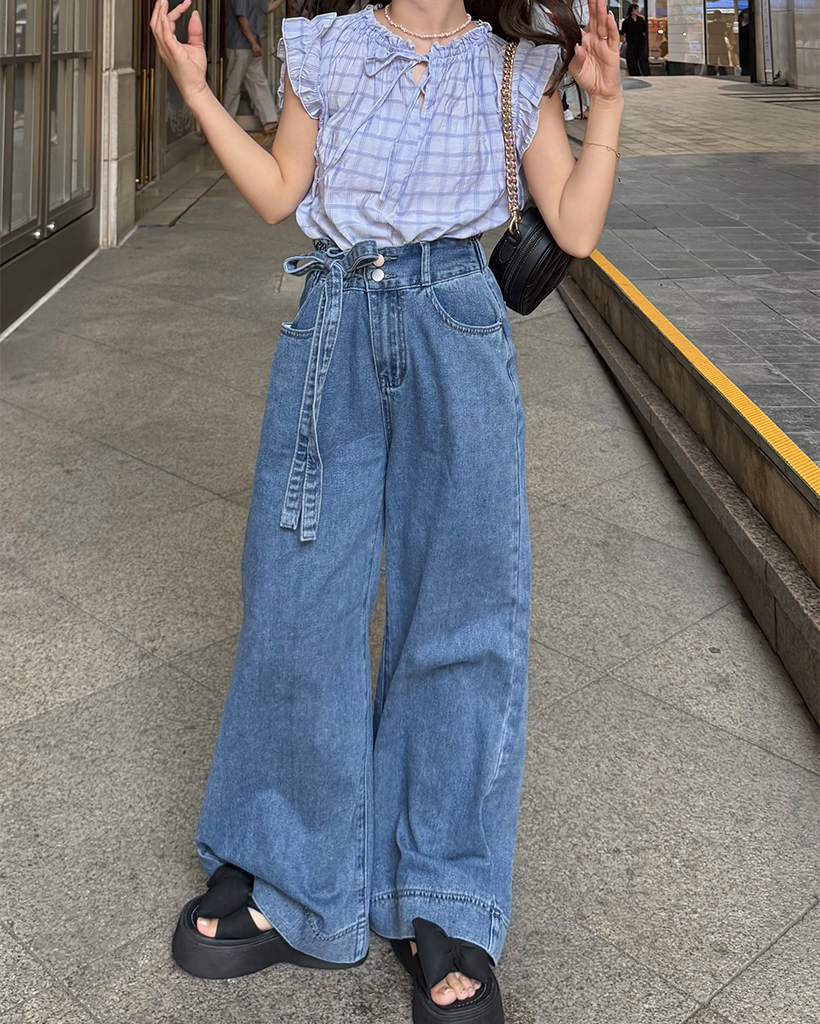 Mmeeme Vラインウエストリボンフレアデニム　Fサイズ Mmeeme Vラインウエストリボンフレアデニム Fサイズ Mmeeme Vライン