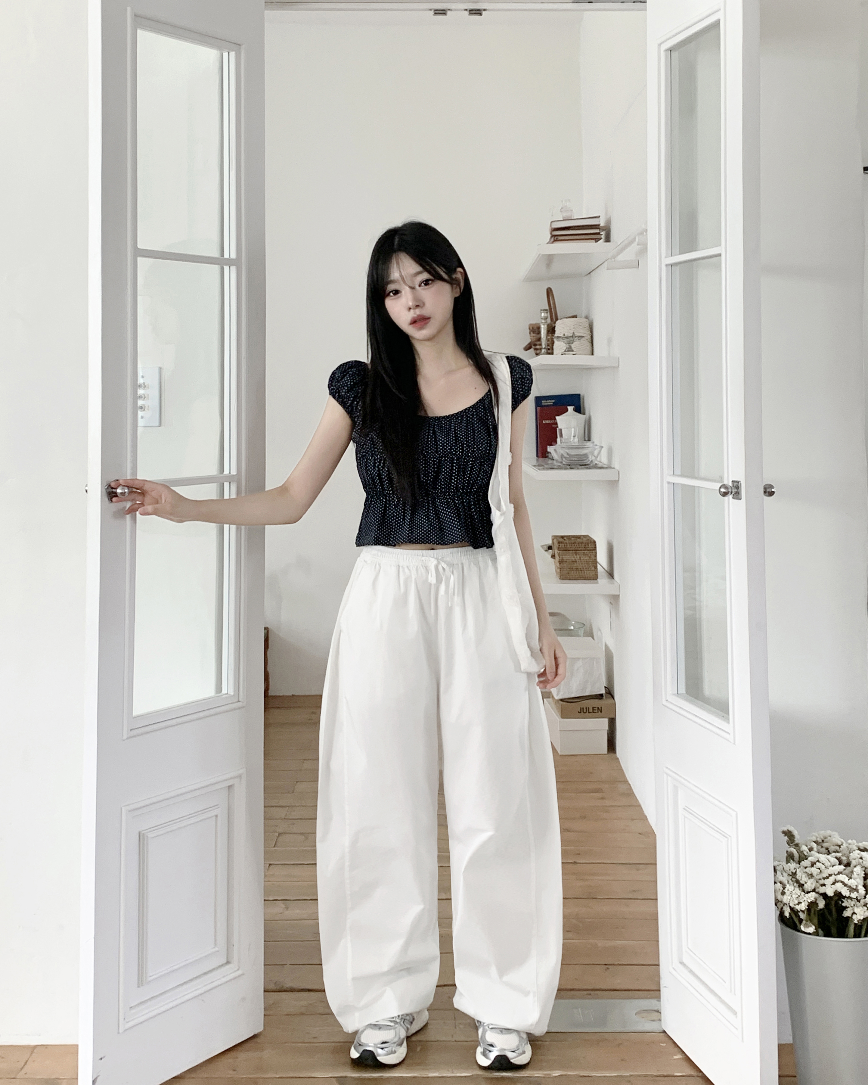 2way]フリルドットブラウス | ファッション通販サイト NUGU