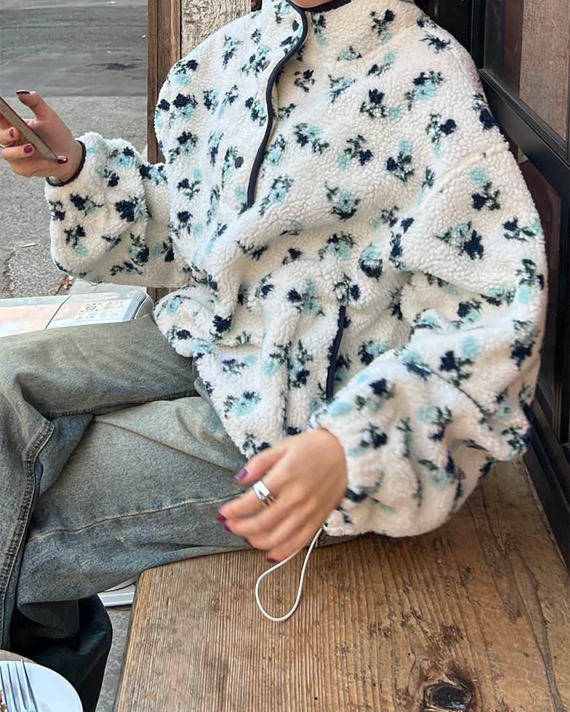 ハーフボタンフラワーボアプルオーバー | ファッション通販サイト NUGU