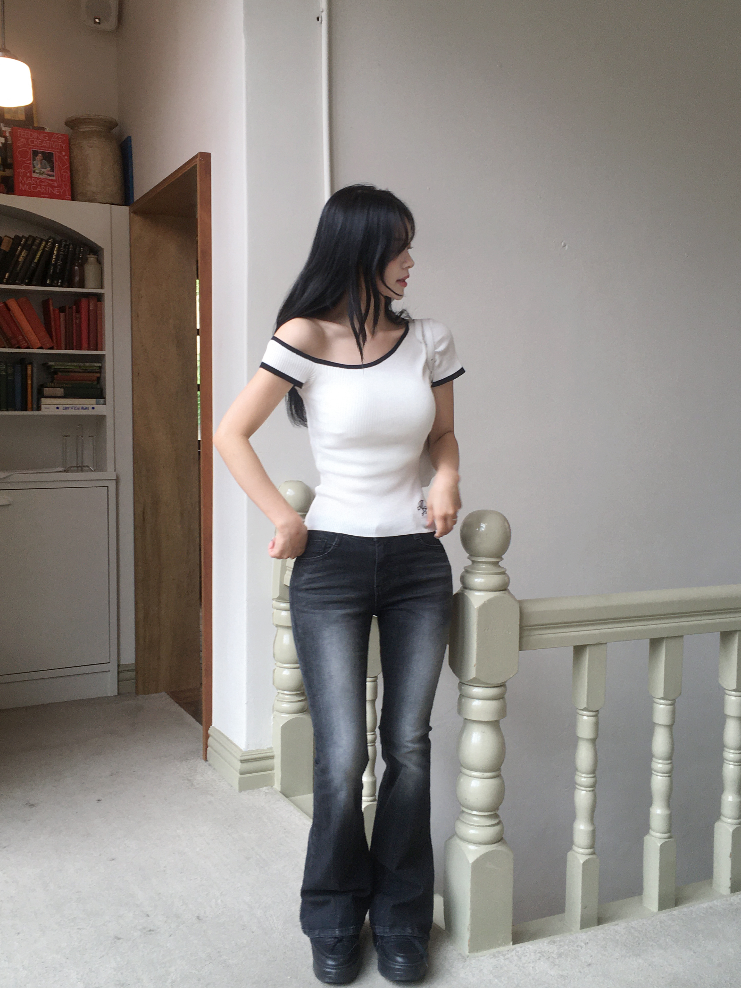 ローライズブーツカットウォッシュデニムパンツ | ファッション通販