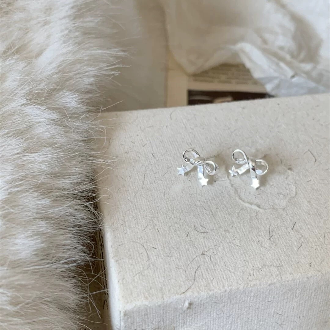 スターリボンピアス