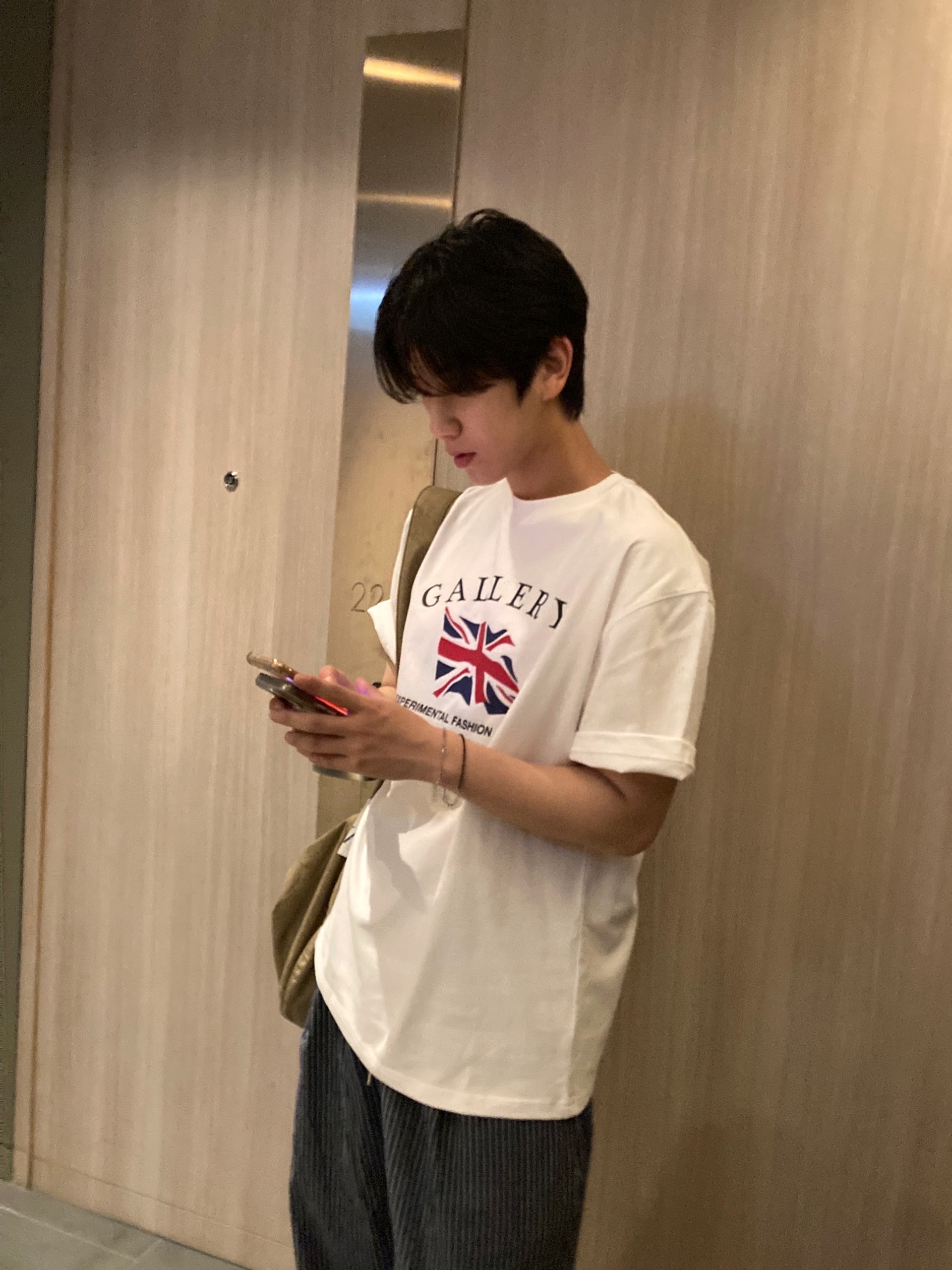 Gallery short sleeve (2color)