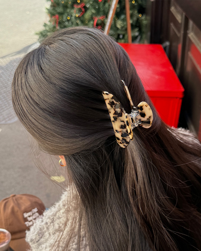 ヒョウヘアピン