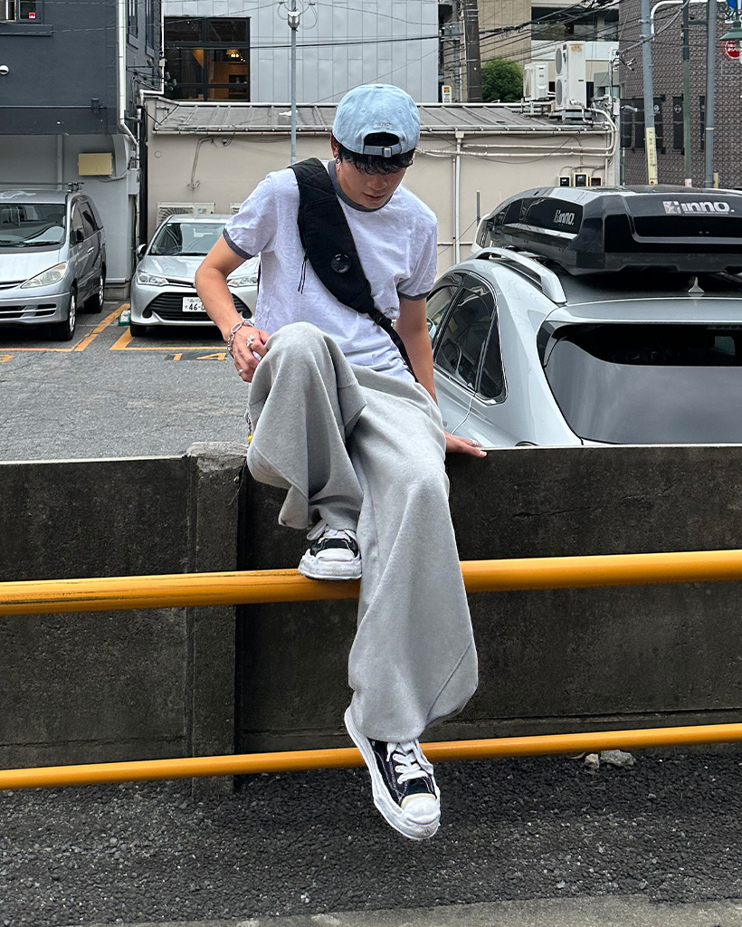 HELLOID ビブパンツ　ユニセックス　M ユニセックス）バルーンフィットベルトスウェットパンツ