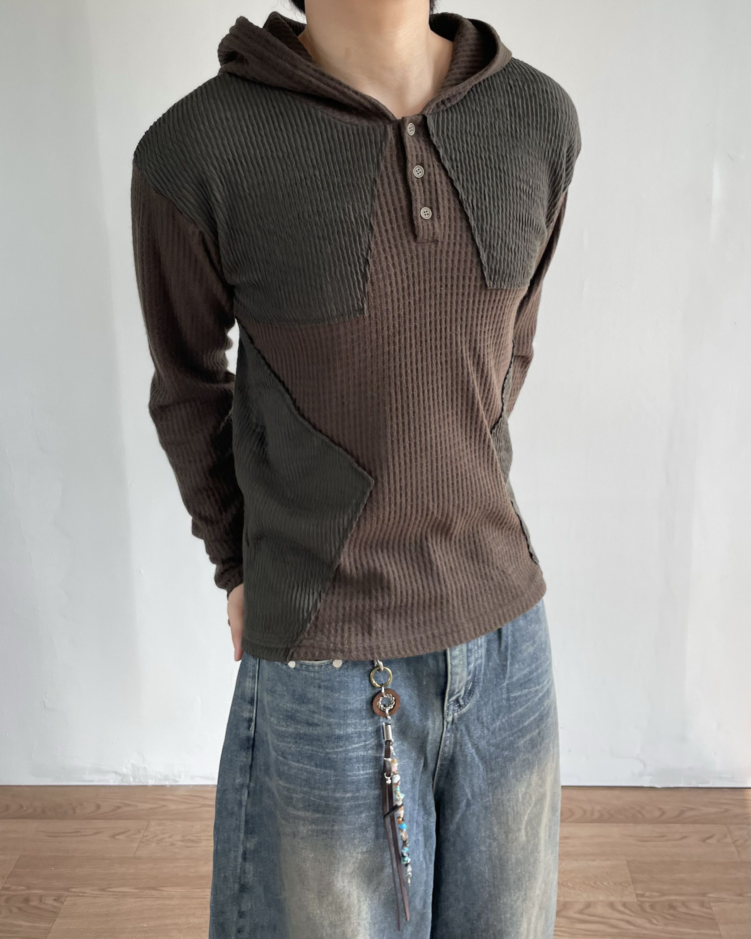 ヘンリーネックフード付きニット | ファッション通販サイト NUGU